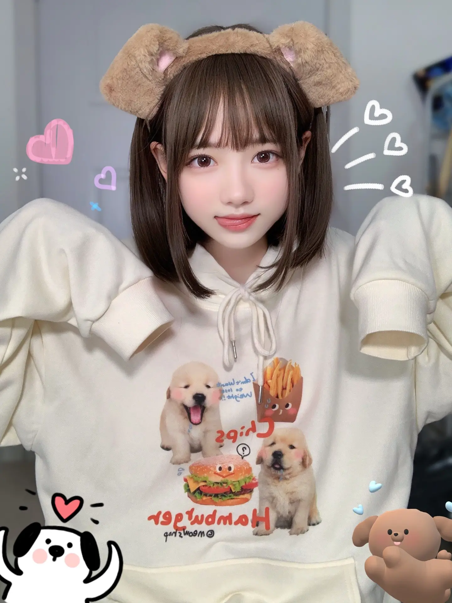 我不仅可爱，我还可爱你啦