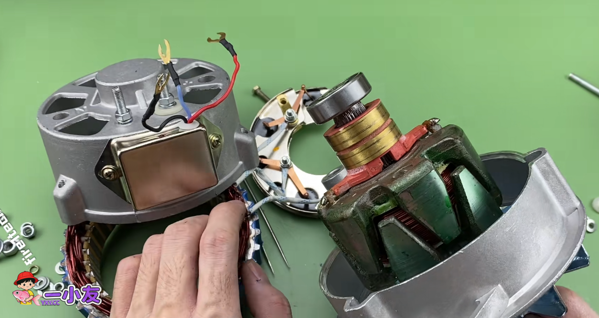 汽车拖拉机发电机的分解,接线图及电子调节器和电机的故障判断