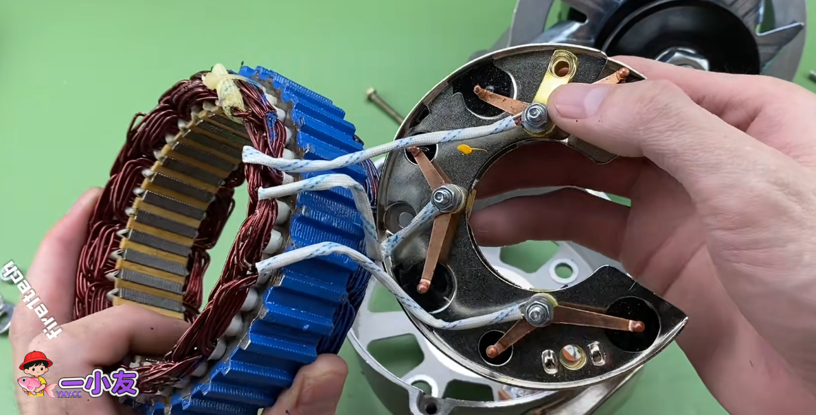 汽车拖拉机发电机的分解,接线图及电子调节器和电机的故障判断