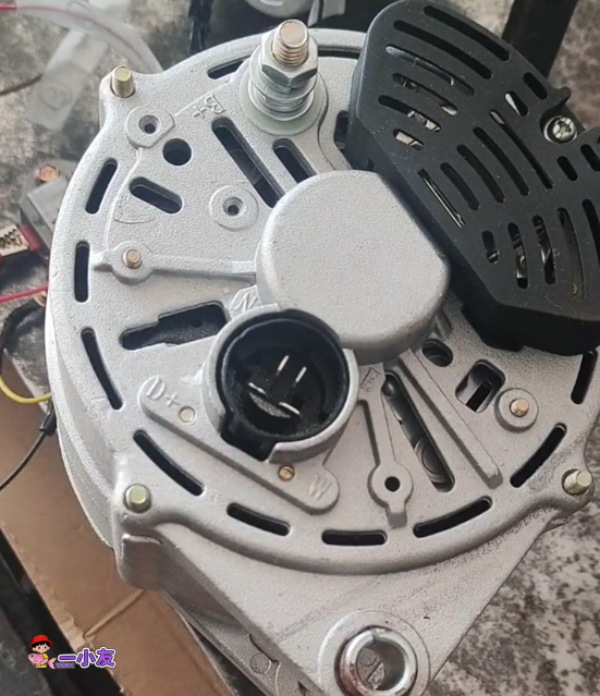 汽车拖拉机发电机的分解,接线图及电子调节器和电机的故障判断